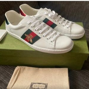 GUCCI Women's Ace Bee Sneakers